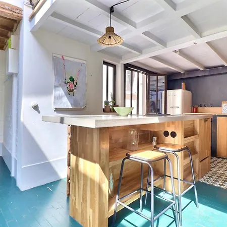 Charming Loft By Canal Saint Martin * Paris